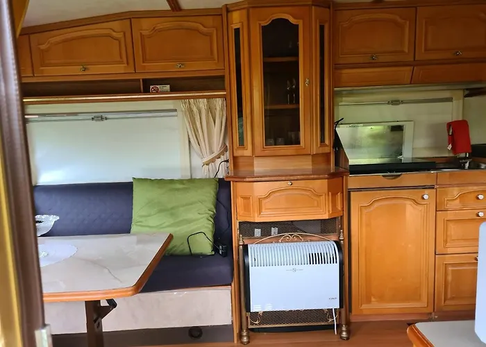 Guesthouse Wallenborn - Caravan Chalet