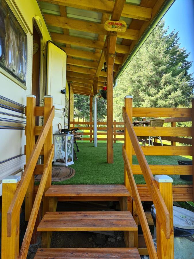 - Caravan Campingplatz *
